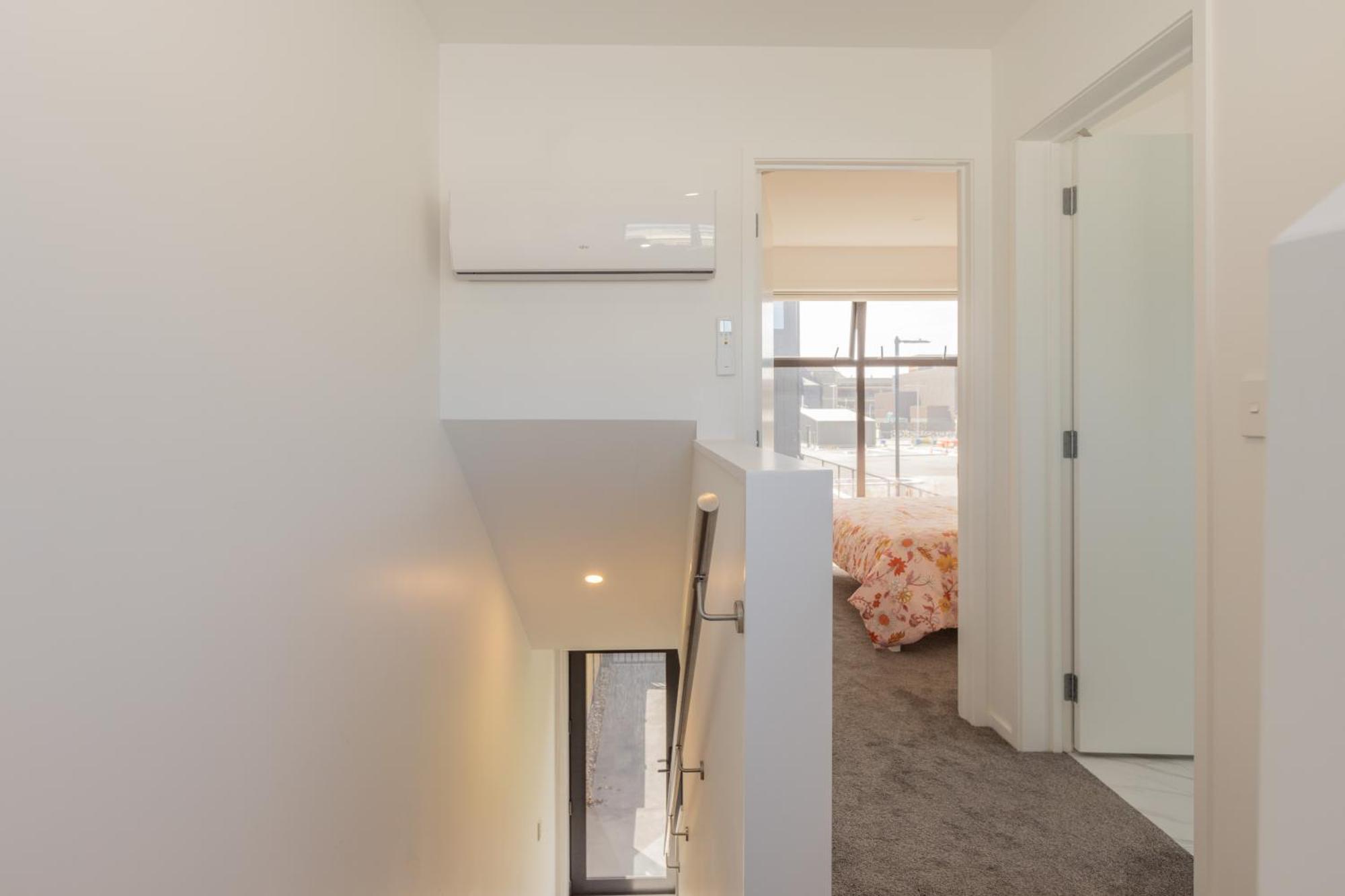 Luxury 2 Bedroom Townhouse By Hagley Park In Cbd Christchurch Exterior foto