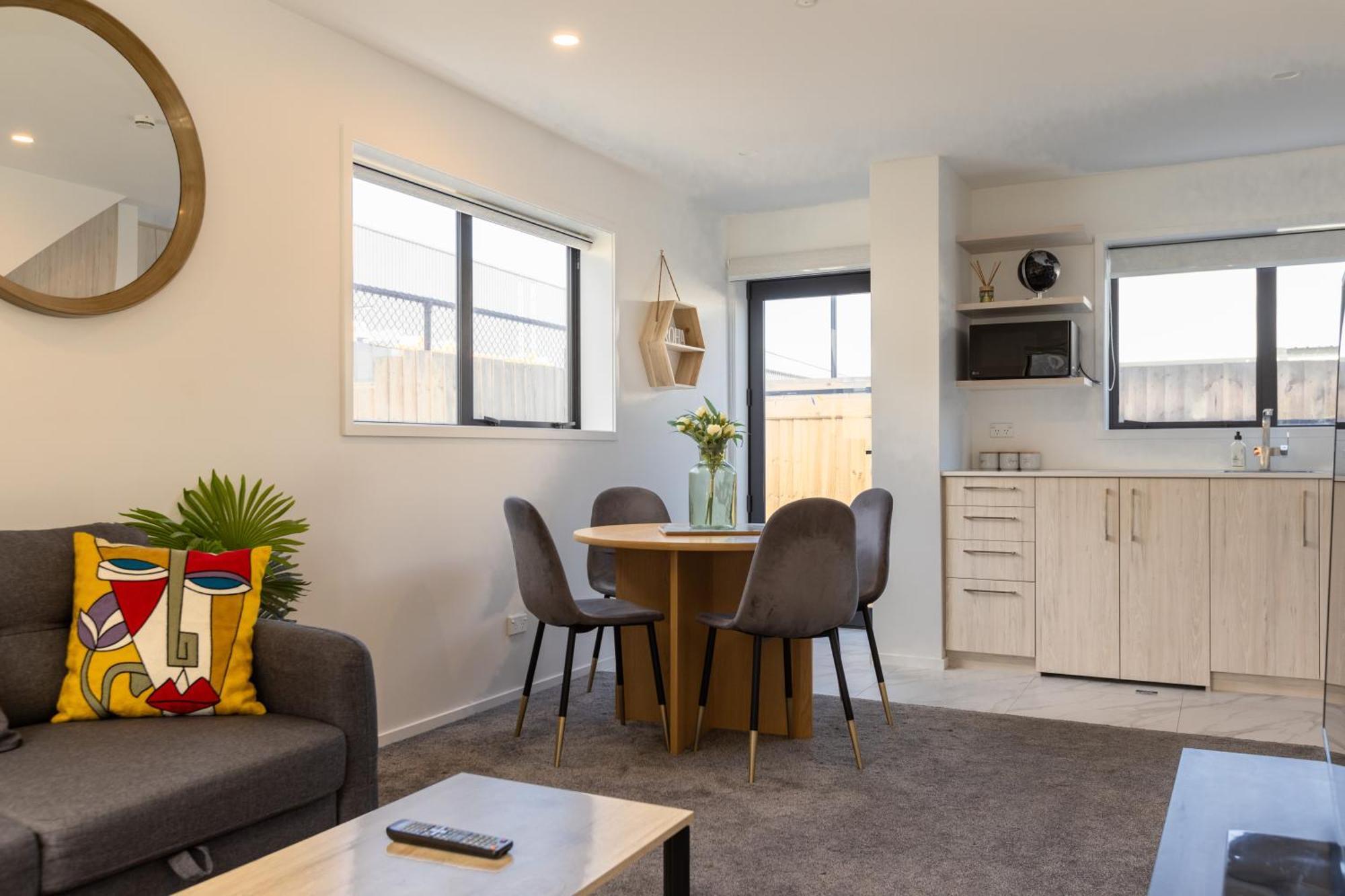 Luxury 2 Bedroom Townhouse By Hagley Park In Cbd Christchurch Exterior foto